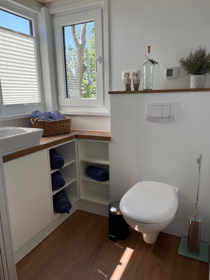 Tiny House Moritz Villa Fedderwardersiel Exterior photo